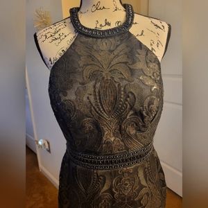 Beautifully Detailed Lace & Bead Cutout Back Dress w/sewn in bra pads